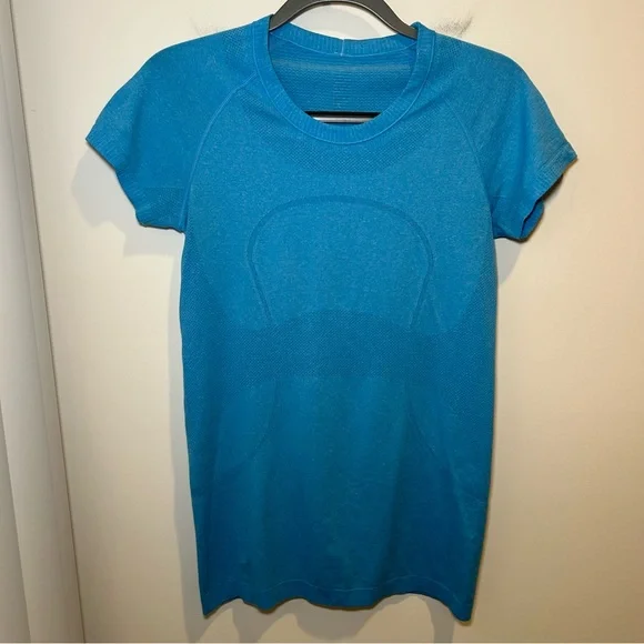 Lululemon Swiftly Tech Short Sleeve Crew Blue Size 8 - Picture 4 of 6